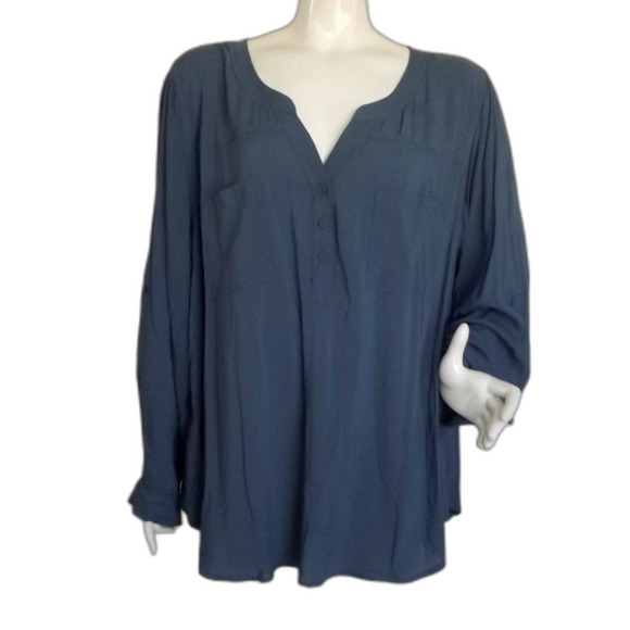 new TORRID Top, 4/4X, Dusty Blue, Long Tab Sleeve, Pockets, Challis Pullover - Picture 1 of 14